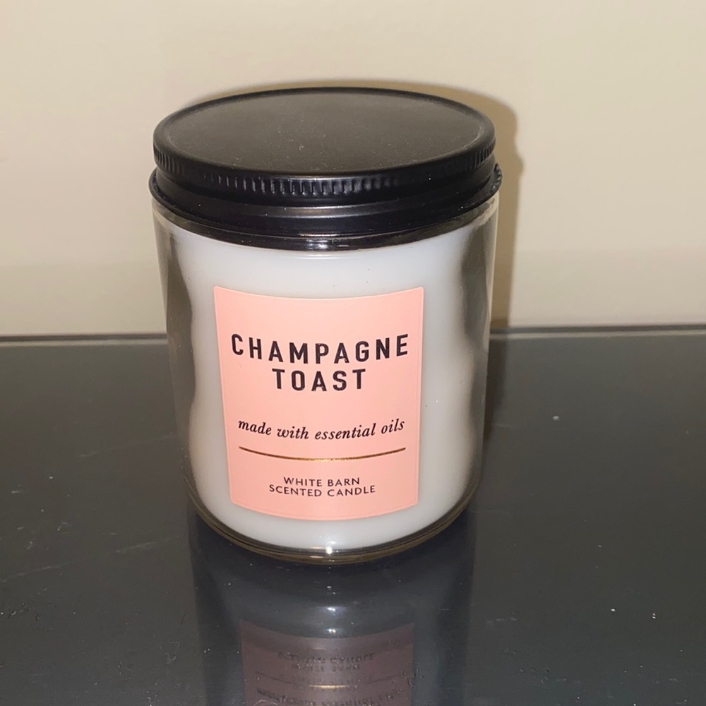 Bath&Body Works Champagne Toast Single-Wick Candle